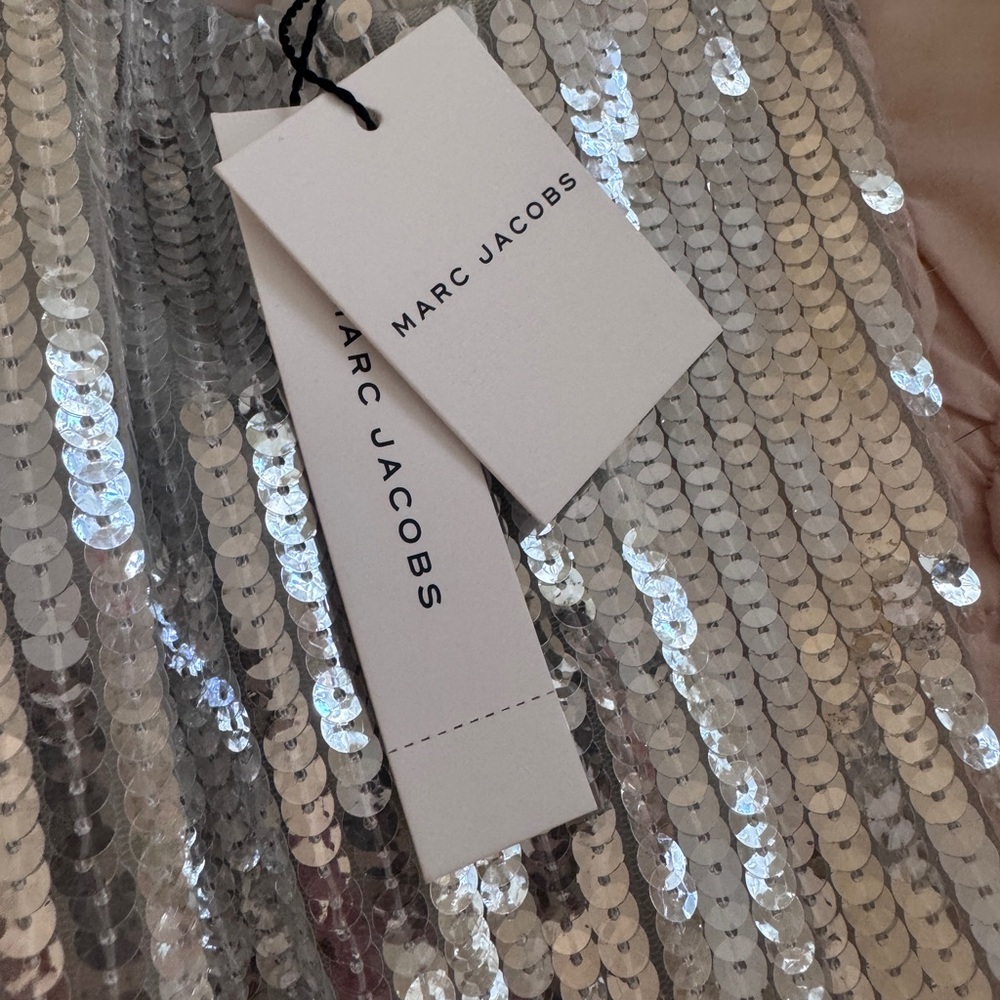 Marc Jacobs Runway NWT silver sequin midi dress with black detachable belt - Picture 8 of 15
